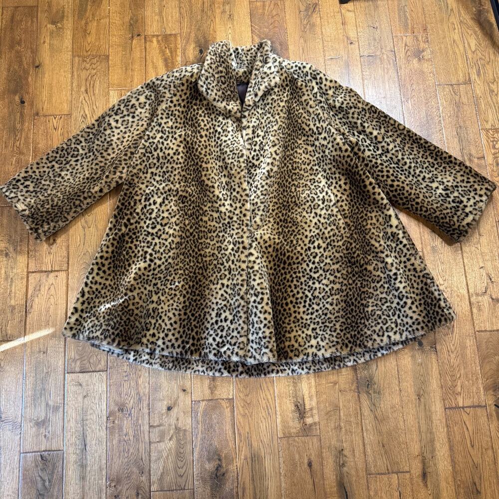 Gallery Leopard Print Coat